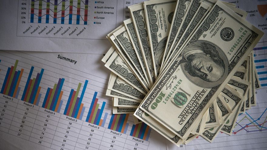 El BCRA da señales hacia la salida del cepo: ya no habrá restricciones para la compra del dólar MEP