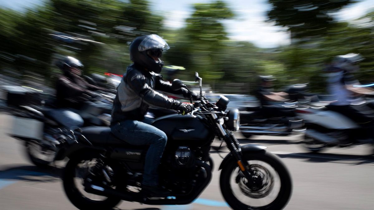 La DGT cambia las normas para las motos desde el 1 de octubre con nuevas medidas obligatorias