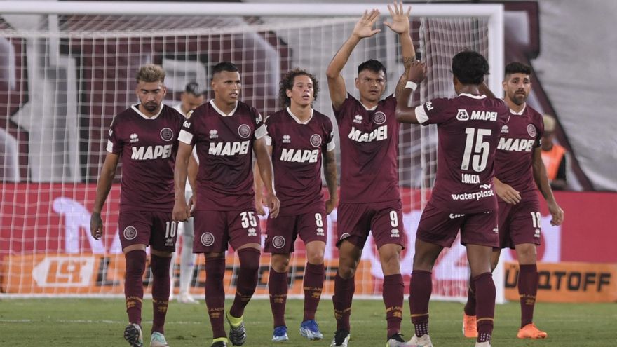 Boca perdió ante Lanús y resignó el invicto en la Copa de la Liga