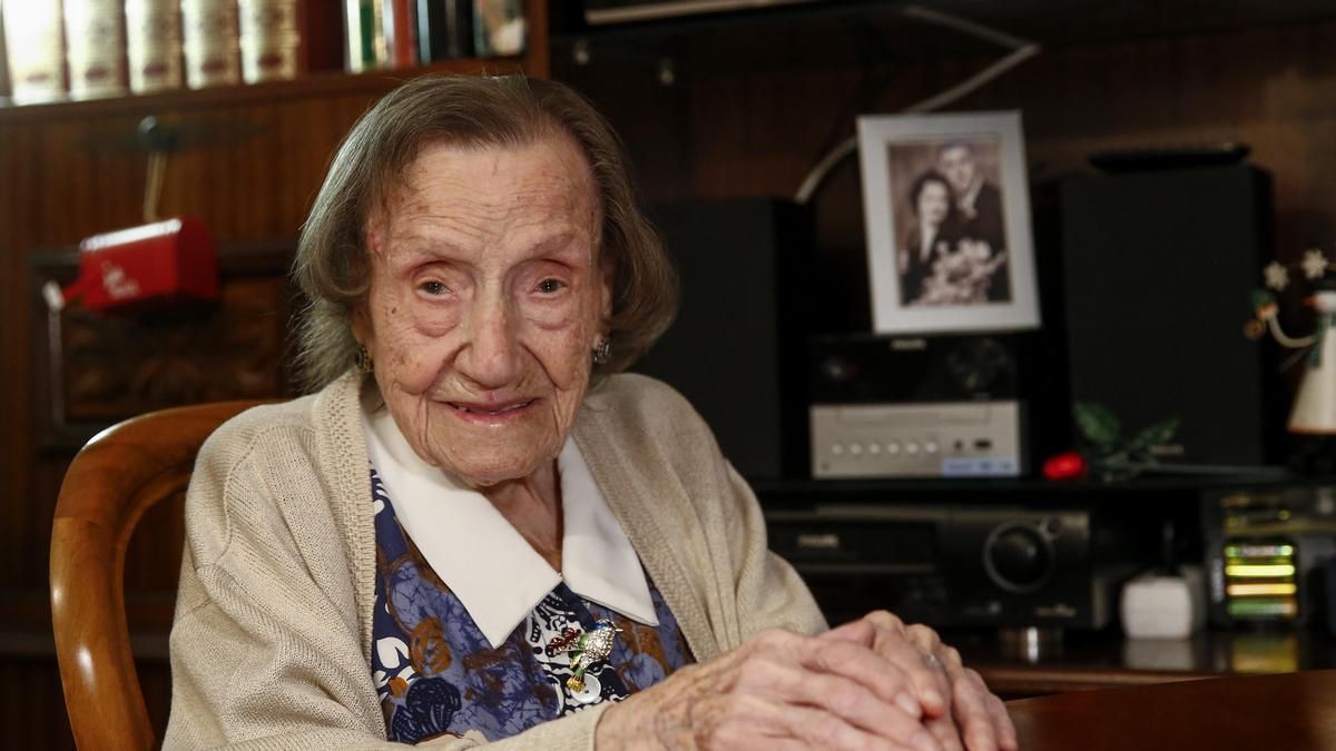 La persona más longeva de España, Angelina Torres, ha muerto este lunes a los 112 años