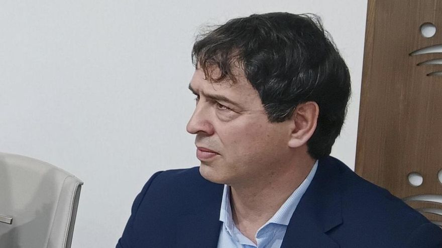 La renuncia a su puesto en la Diputación, primer logro de Manos Limpias contra el hermano de Sánchez