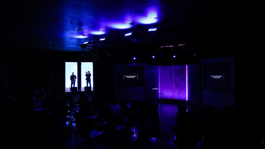 Una pausa de saxo y trompeta