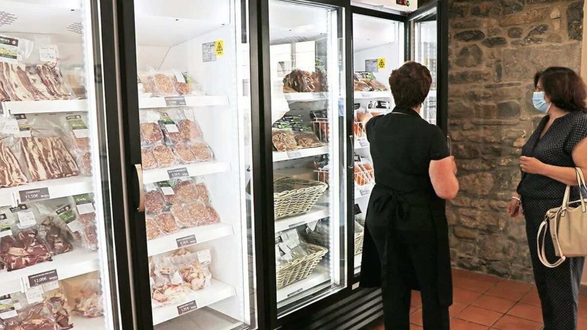 Interior de la tienda en Jaca