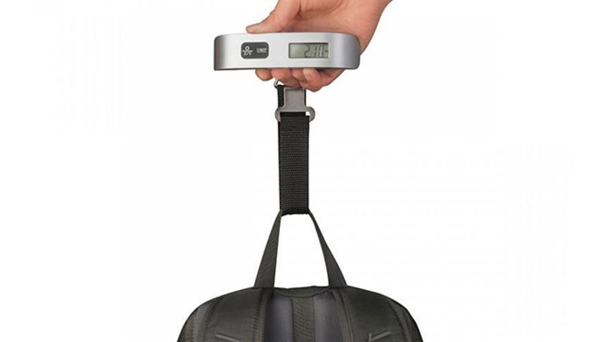 Una báscula para equipaje.