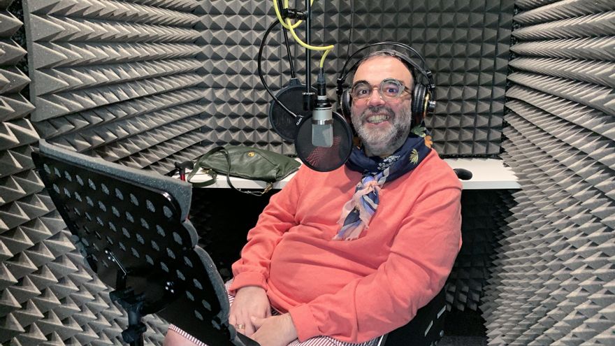 Bob Pop durante la grabación de la audioserie