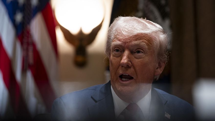 Trump cede protagonismo a Musk en una primera reunión de gabinete marcada por la guerra