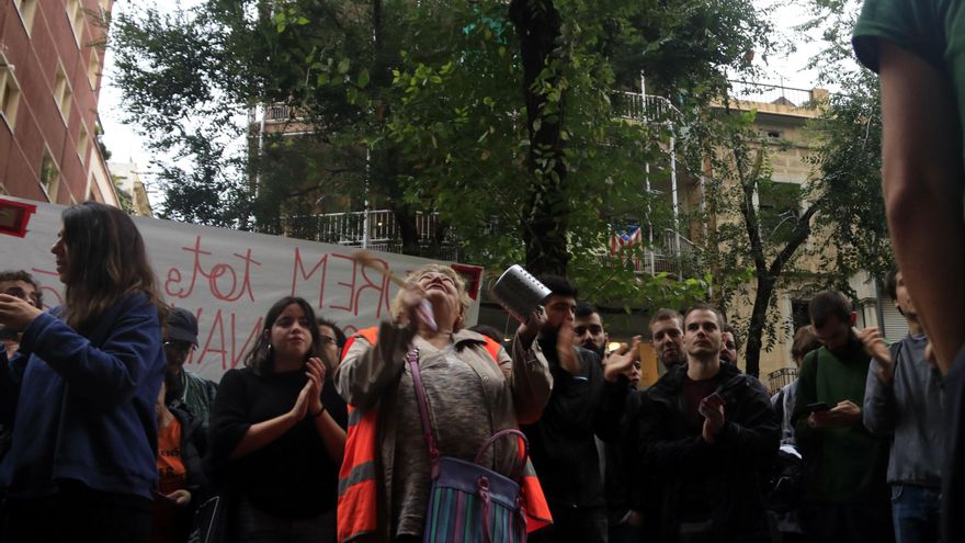 Juicio a dos inquilinos de Barcelona por las protestas contra su propietaria para que no les subiera el alquiler