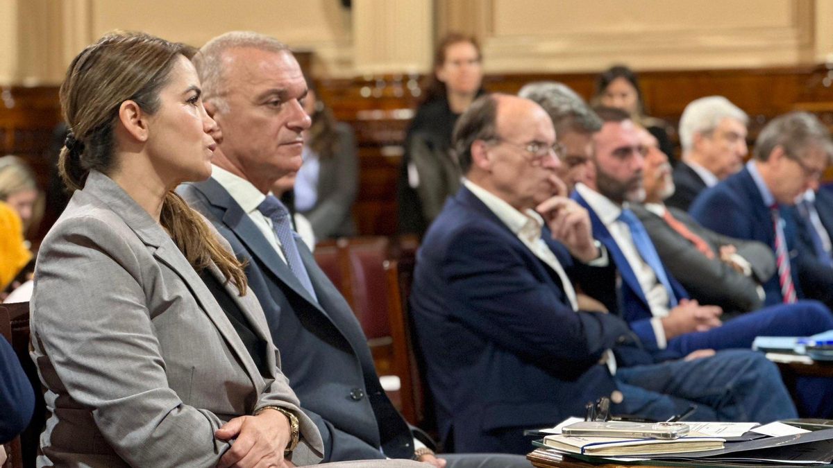 Sonia Rojas Decut y Carlos Arce.