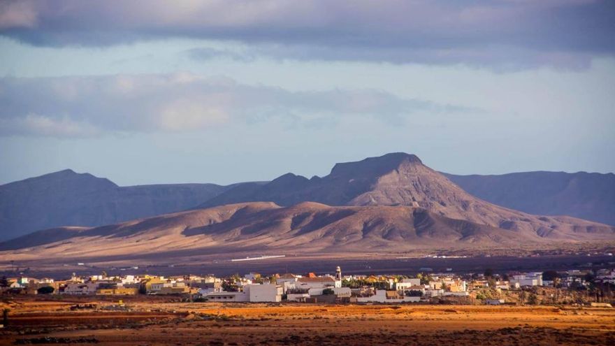 Qué ver en Antigua, la localidad de Fuerteventura de las salinas y los molinos milenarios