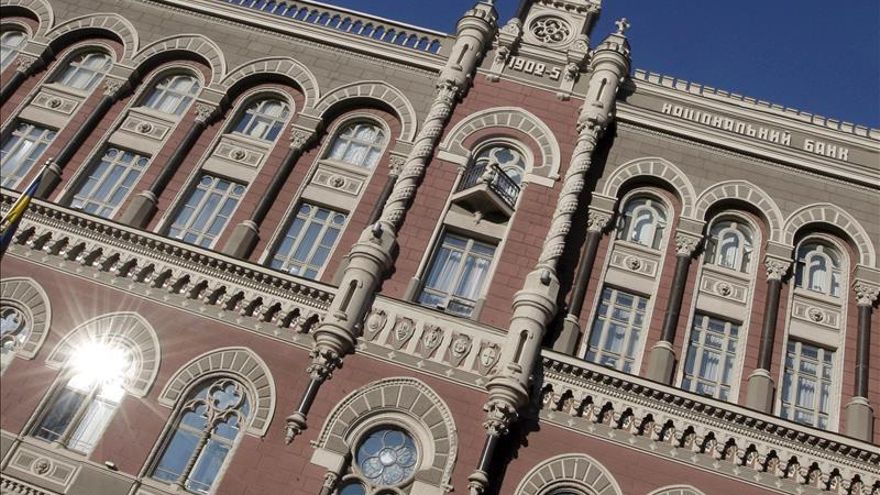 El Banco Nacional de Ucrania eleva la tasa de interés del 14 al 19,5 %