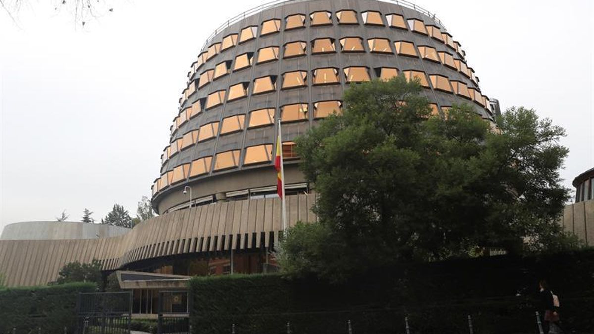 El Constitucional amplía el derecho a indemnización a todos los presos preventivos absueltos