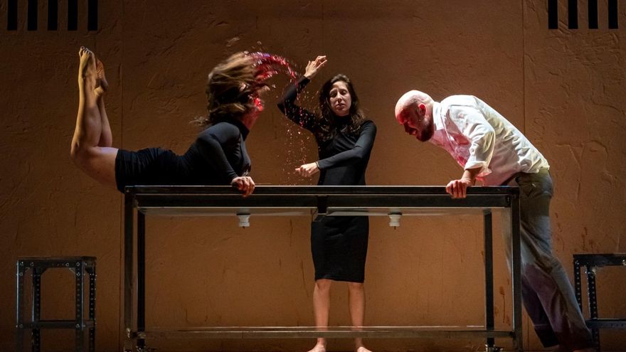 Un ayuntamiento de PP y Vox en Extremadura censura una obra de teatro que aborda la violencia machista