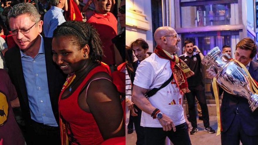 Las celebraciones futboleras del PP: del perfil bajo de Gallardón en el Mundial a un Almeida que hace suya la victoria de España en la Eurocopa
