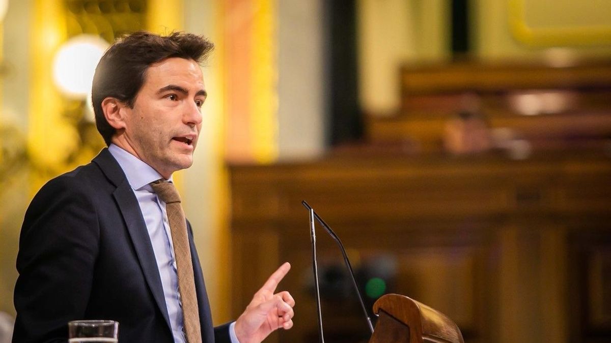 Pedro Casares en la tribuna del Congreso en una imagen de archivo.