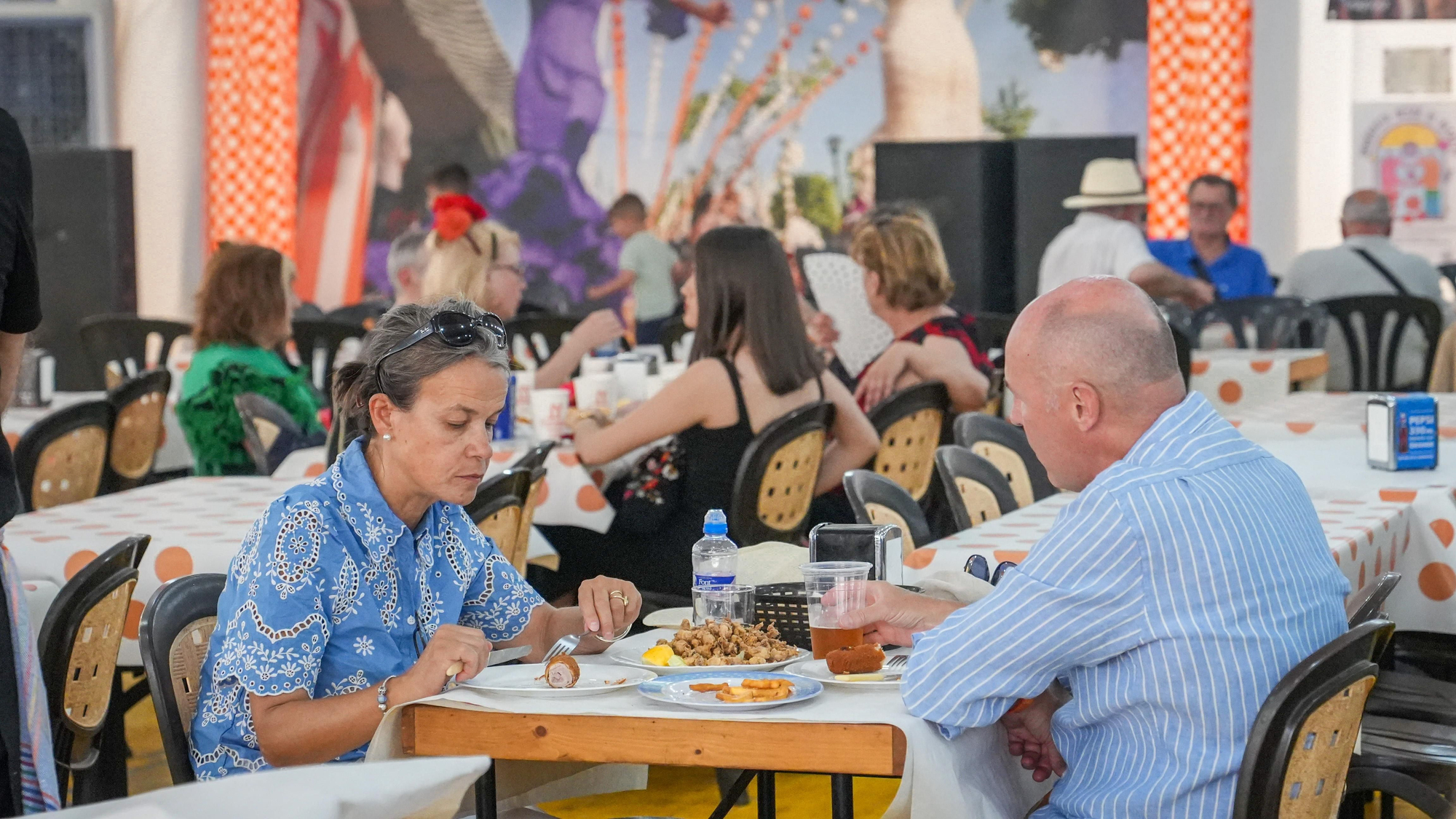 Comidas de empresas y amigos en la Feria de Córdoba