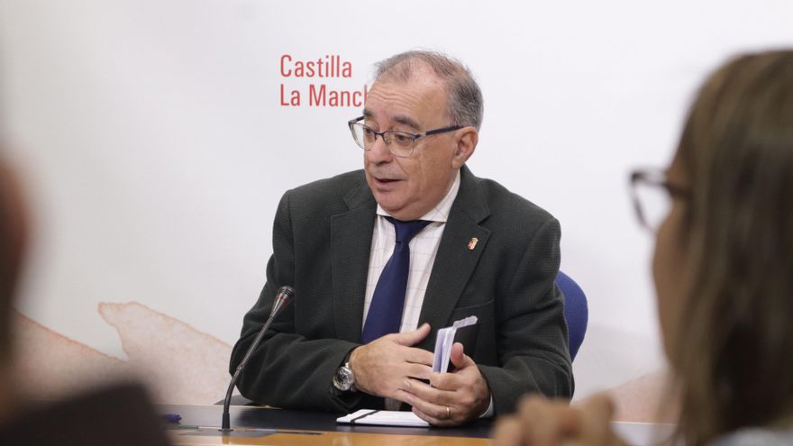 El histórico diputado toledano Fernando Mora anuncia por sorpresa que deja la política