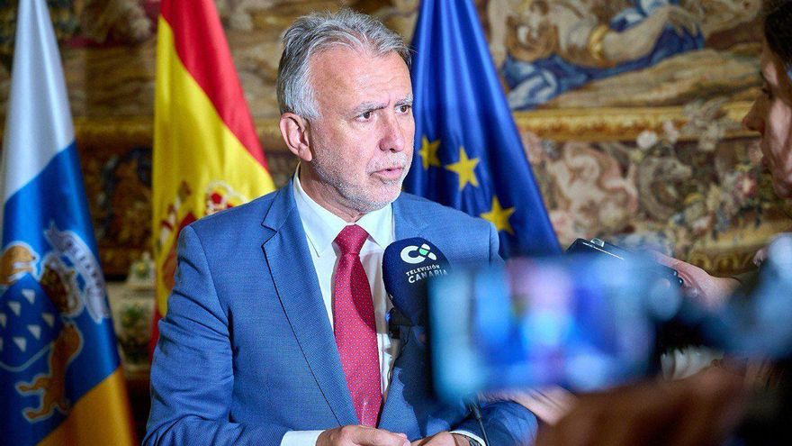 Archivo - El ministro de Política Territorial y Memoria Democrática, Ángel Víctor Torres