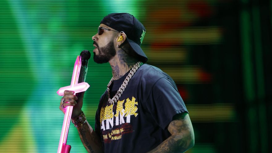 Anuel AA extiende sus conciertos en Colombia con una nueva fecha en Medellín