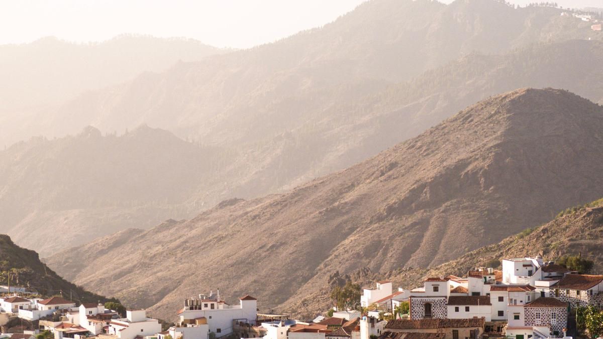 La calima persiste este viernes en Canarias y las temperaturas rozarán los 30 grados