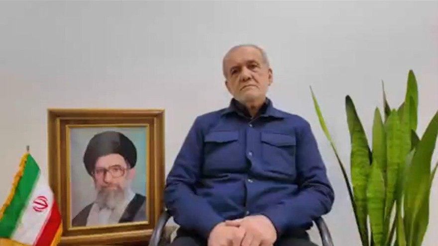 Imagend del presidente iraní durante su mensaje televisado a la población