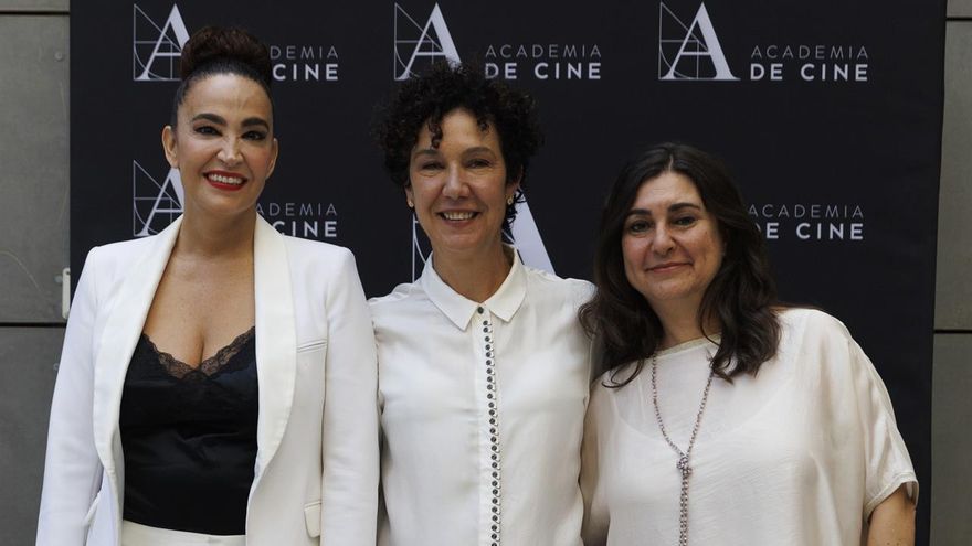 Cristina Rodríguez, Teresa Medina y Pilar Pérez Solano