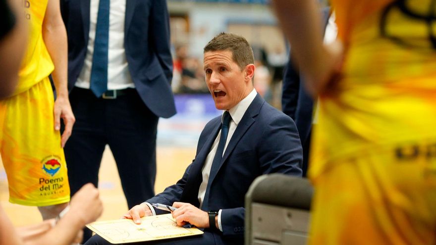 Jaka Lakovic durante un tiempo muerto en el Río Breogán-Dreamland Gran Canaria