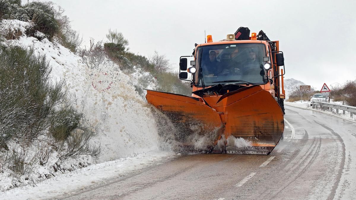 Temporal de nieve en la montaña leonesa.