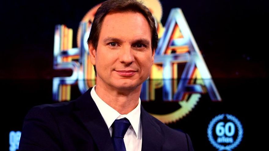 Las quejas de los espectadores a TVE sobre el programa de Cárdenas: "No se entiende al presentador", "es soez", "que se elimine"