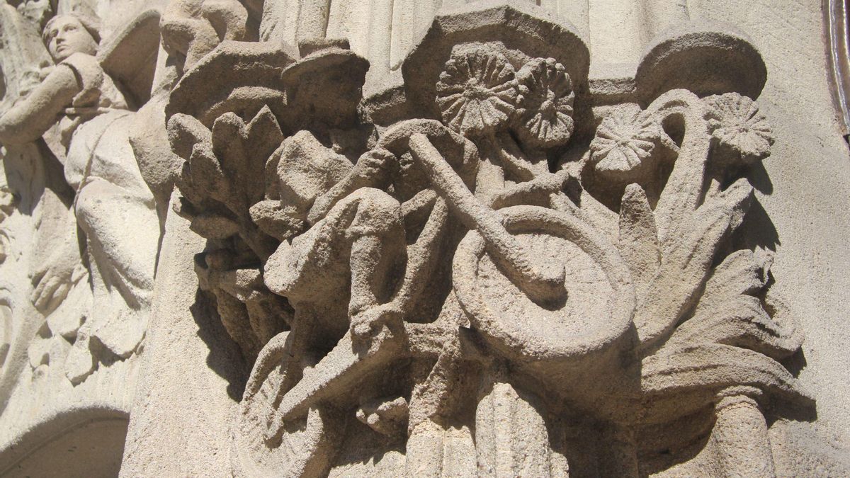 Imagen de la curiosa escultura