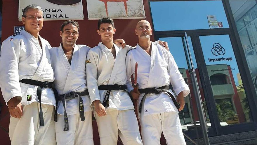 Pases de grado para la sección de judo del Círculo