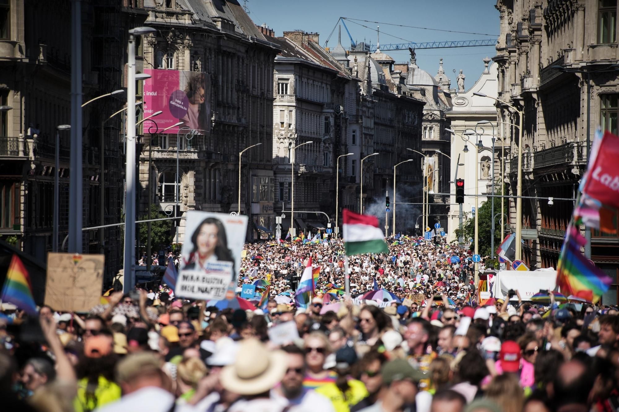 La manifestación del Orgullo en Budapest, en imágenes