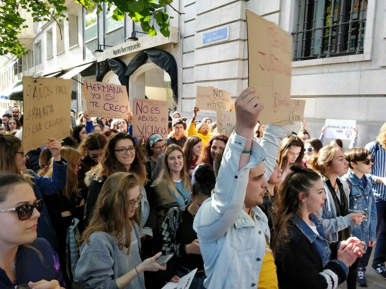 Manifestación en Santander tras la lectura de la sentencia contra La Manada