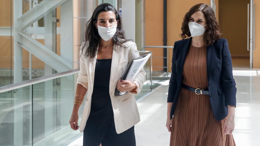 Madrid arranca una legislatura de dos años con mayoría de PP y Vox y Más Madrid al frente de la oposición