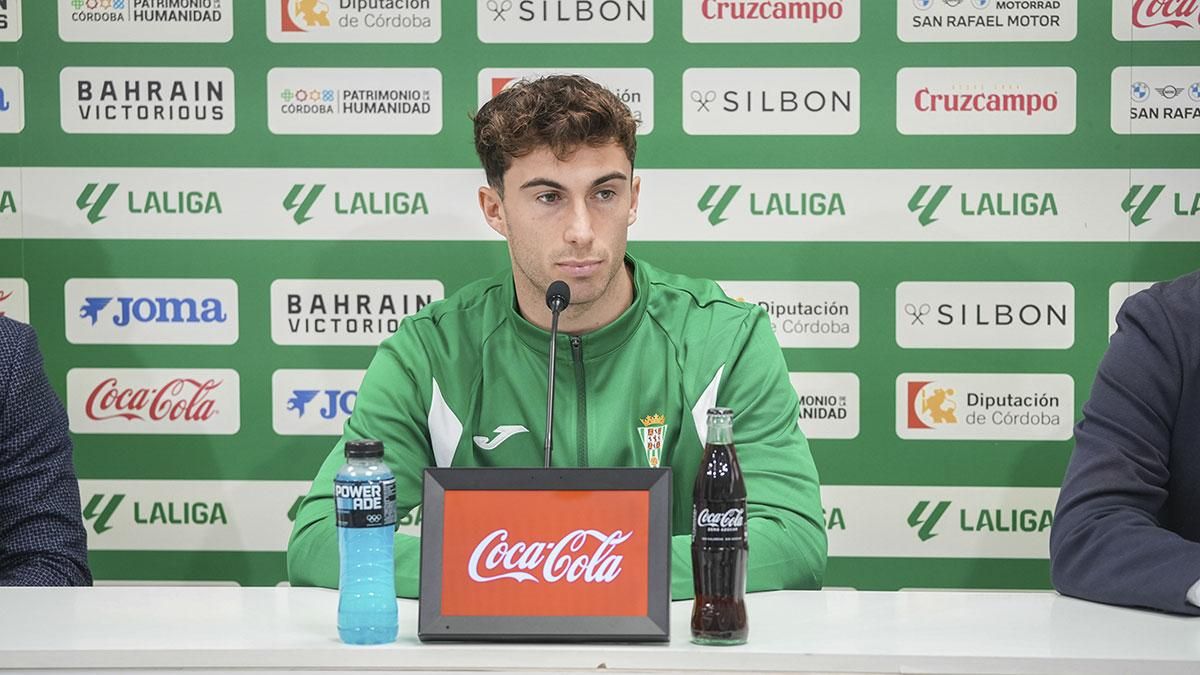 Presentación de Goti como nuevo jugador del Córdoba CF