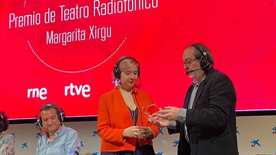 María Zaragoza recibió el Premio de Teatro Radiofónico Margarita Xirgu