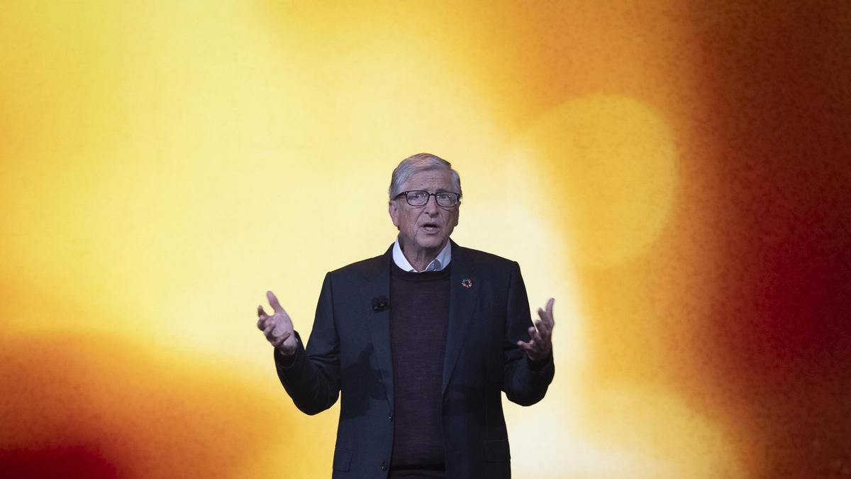 Bill Gates se suma a las críticas a la IA: “Si alguien tuviera un plan creíble para frenarla, lo apoyaría”