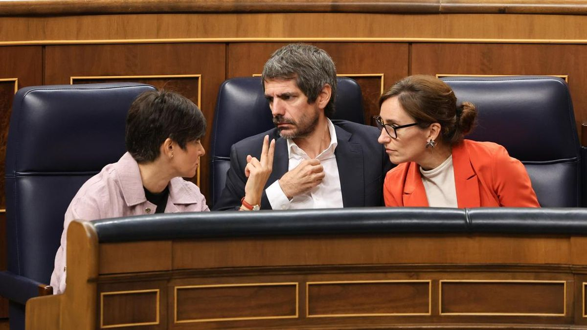 Junts y Podemos mantienen en vilo al Gobierno sin desvelar si apoyarán los decretos de vivienda