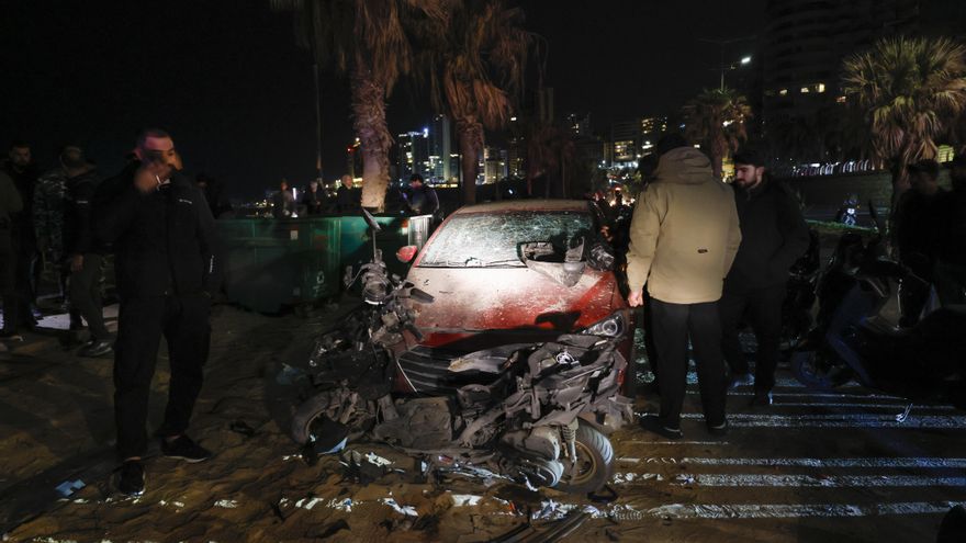 Consecuencias del ataque de un dron israelí contra Ramlet al-Baida en Beirut, Líbano.