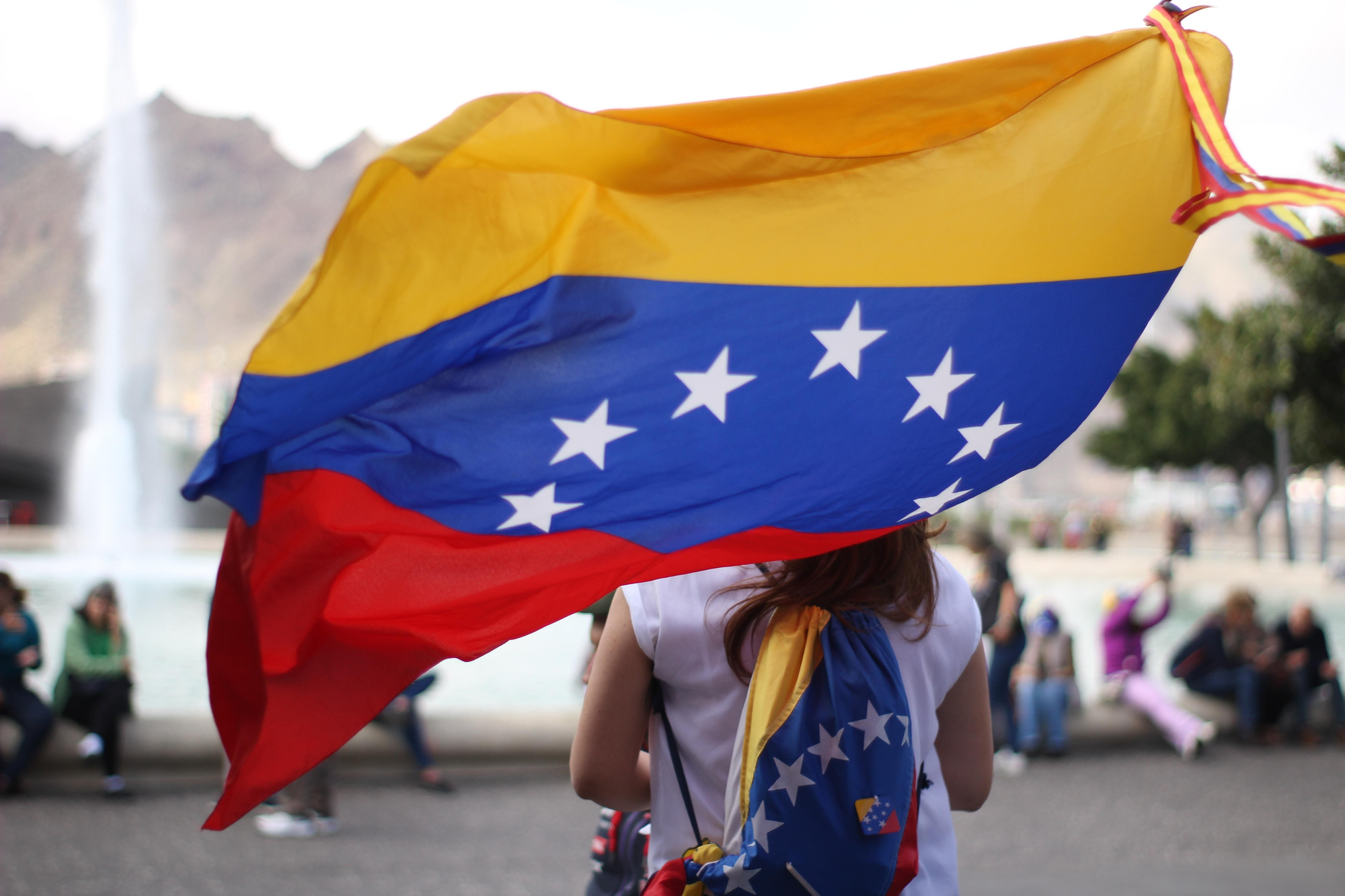 Concentración en Tenerife a favor de Juan Guaidó