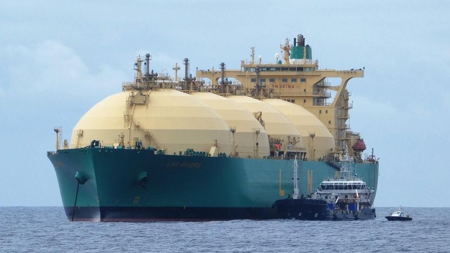 Buque de esferas para transportar gas natural licuado