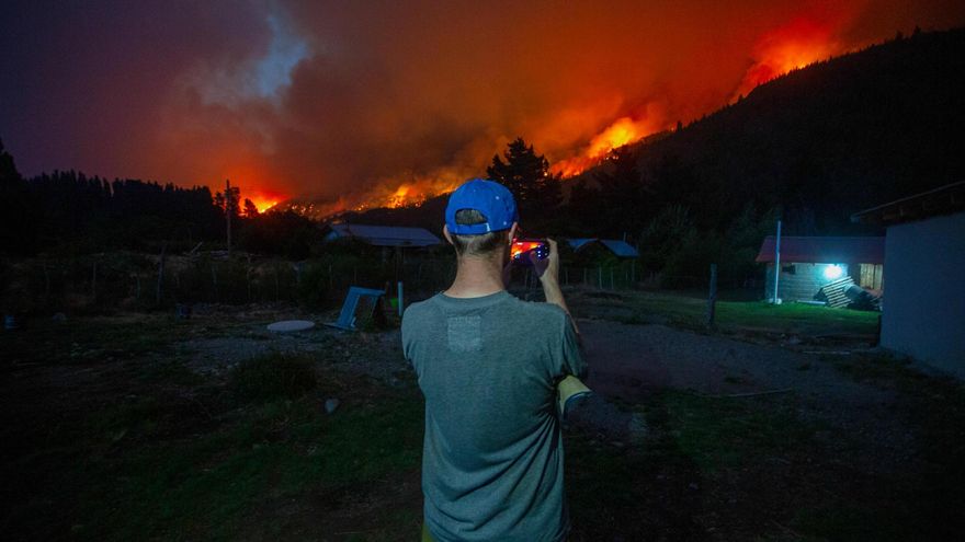 Ya son más de 4.000 las hectáreas arrasadas por los incendios en la Patagonia argentina