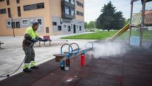El Ayuntamiento de Pamplona reabrirá este lunes parques infantiles, gimnasios al aire libre, fuentes y ascensores