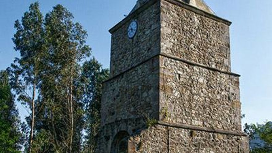 El procedimiento para declarar de Bien de Interés Local a la Torre del Reloj de Limpias se amplía un año