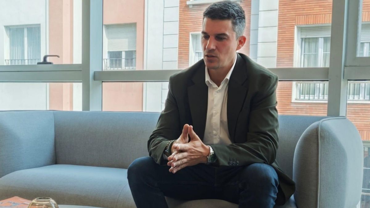 Daniel Fernández (PSOE): "Santander es una ciudad que está más pensada para el turista que para la gente que vive aquí"