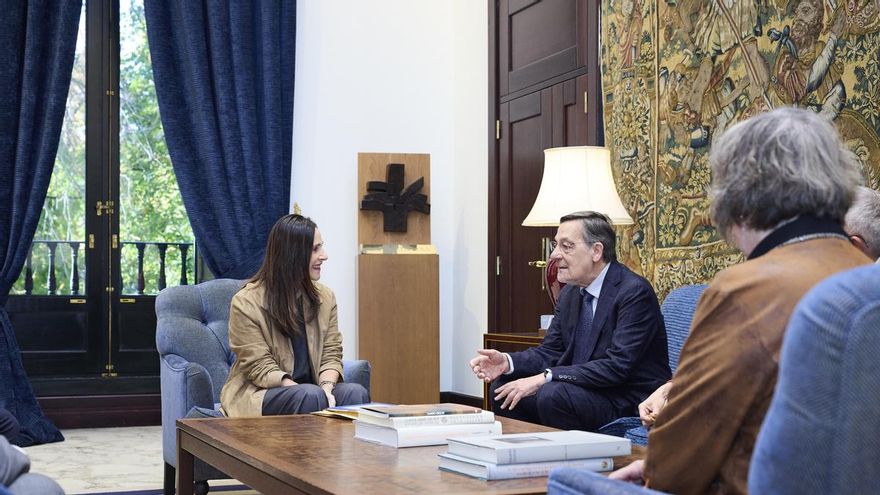 La comisión de control de la Policía vasca denuncia la falta de colaboración de la Ertzaintza y de medios para operar
