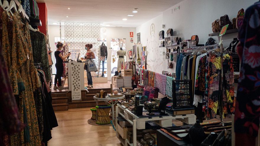 El paro en Euskadi baja en 603 personas y a la par la Seguridad Social gana 2.138 cotizantes