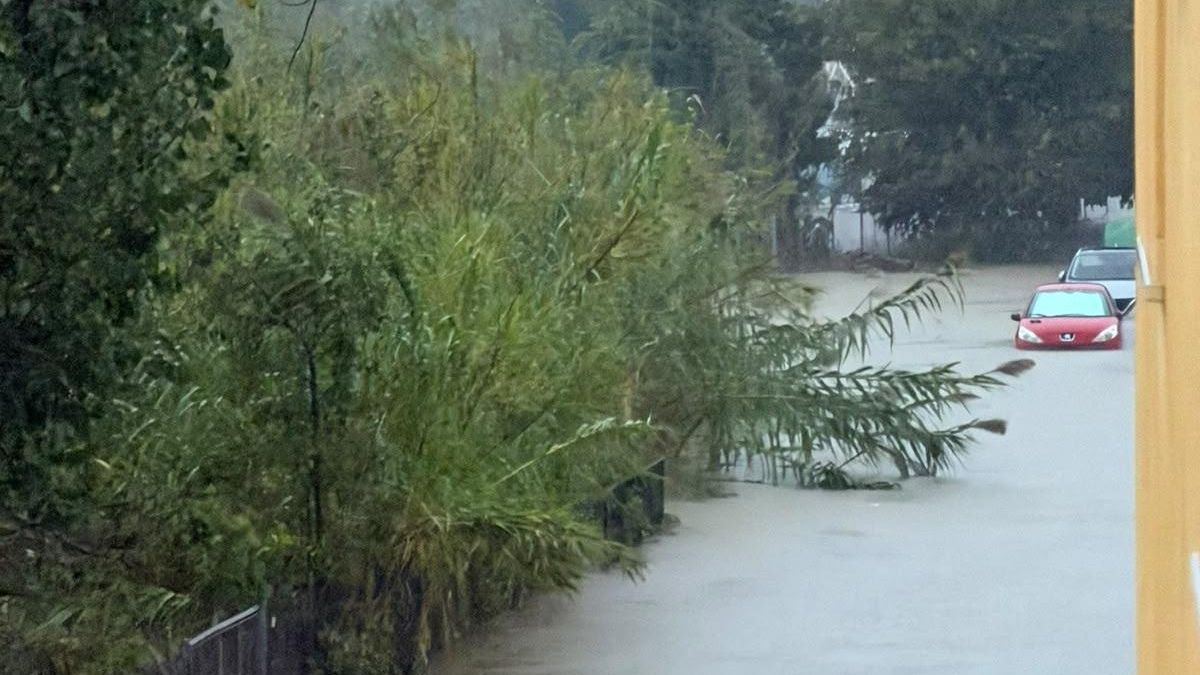 Última hora sobre el temporal de lluvias: la Generalitat Valenciana ordena el confinamiento del litoral sur de Valencia y norte de Alicante