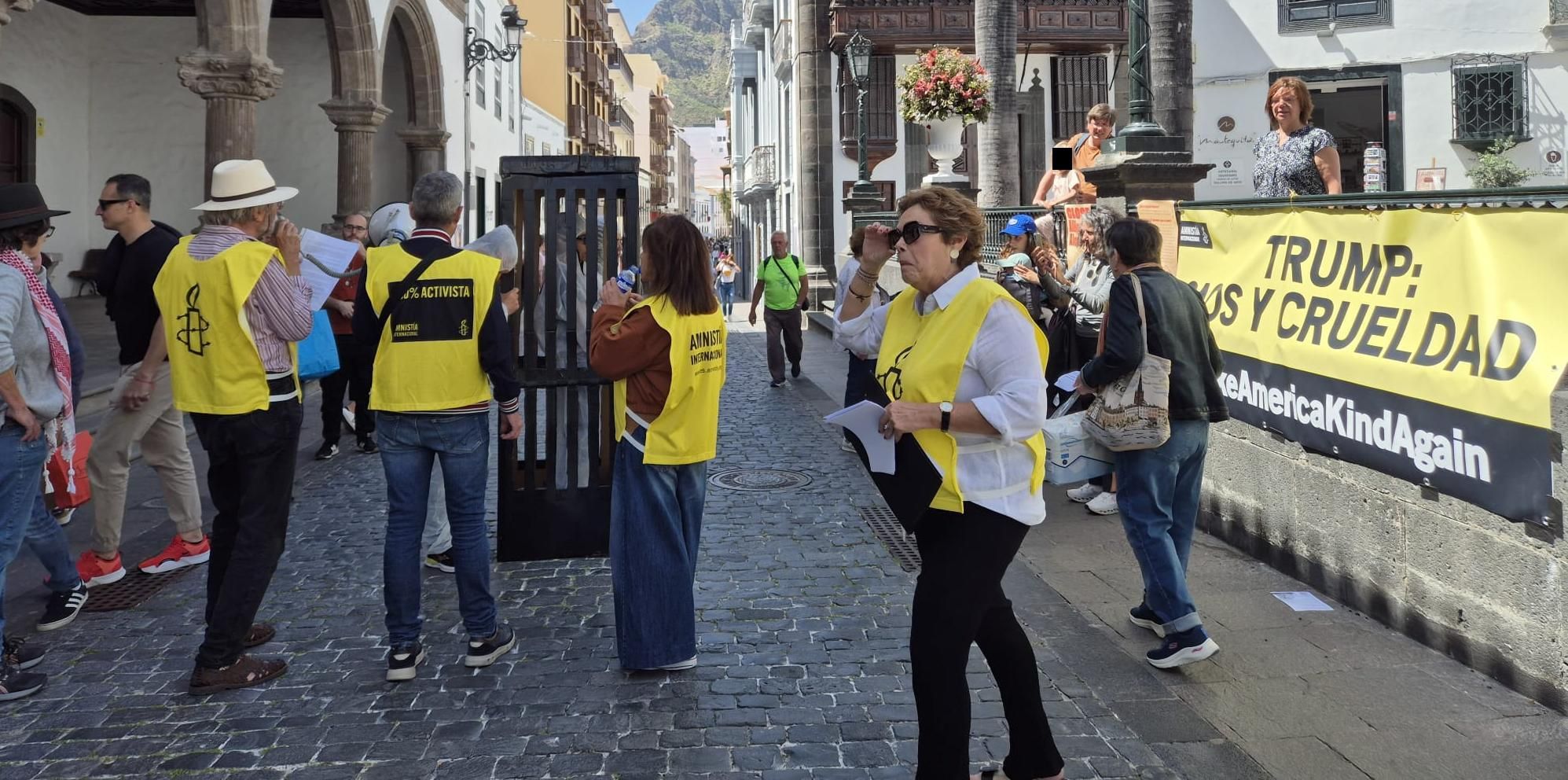 Acto celebrado este sábado por Amnistía Internacional en Santa Cruz de La Palma.