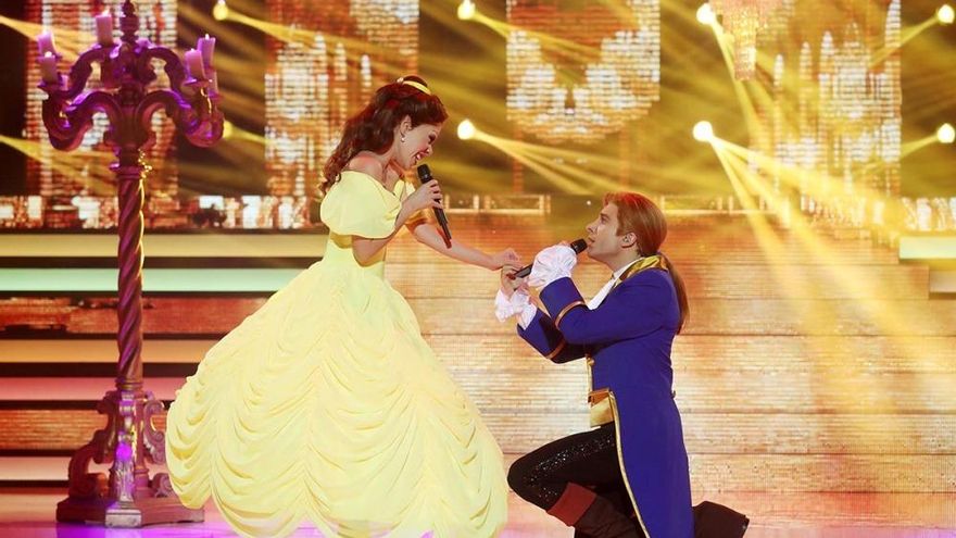 Beatriz y Blas como 'La bella y la bestia'