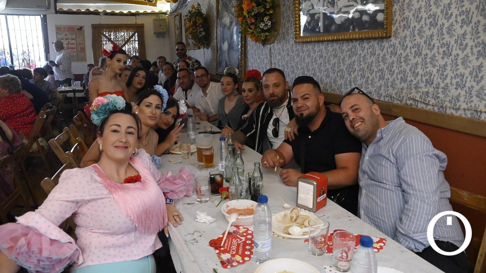 Ambiente de domingo en la feria